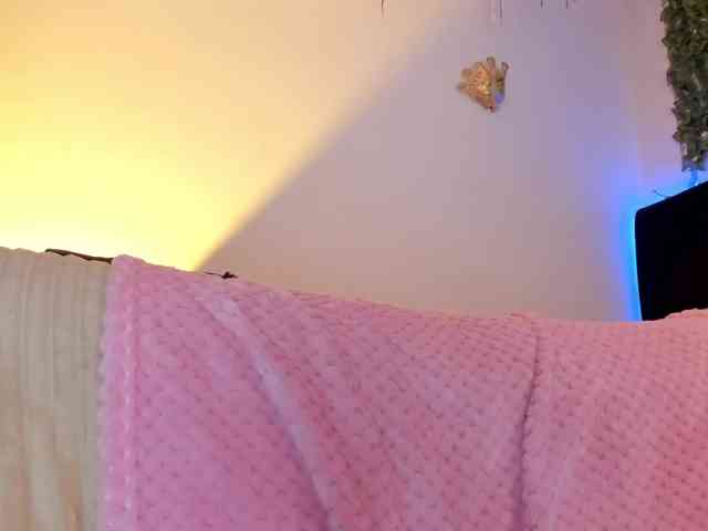 flylia01 webcam