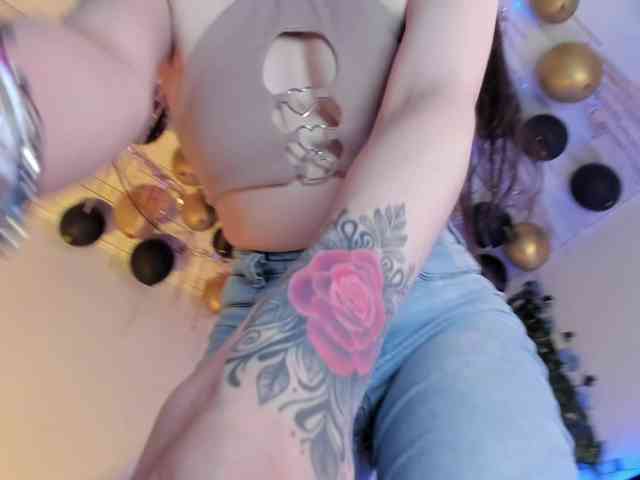 flylia01 webcam