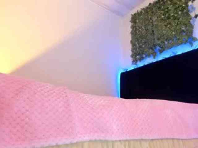 flylia01 webcam