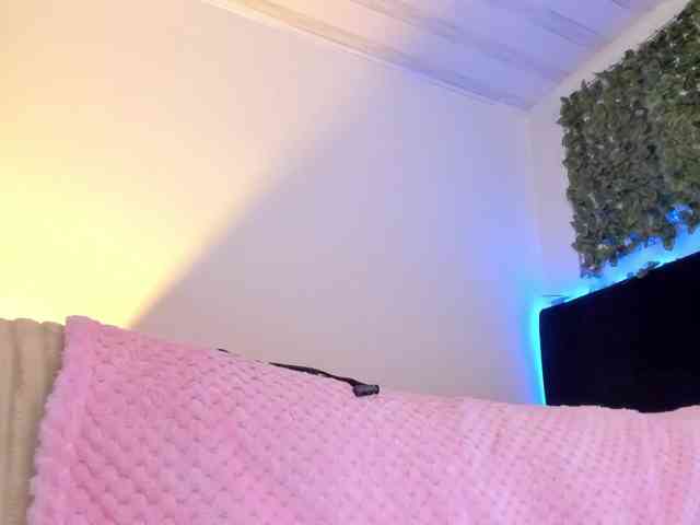 flylia01 webcam