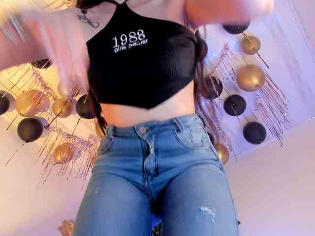 flylia01 webcam