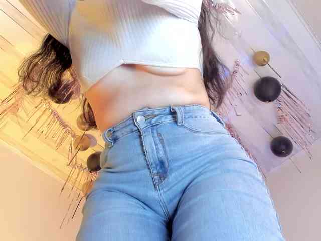 flylia01 webcam