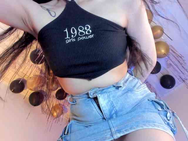 flylia01 webcam