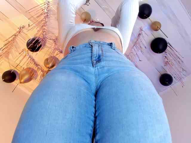 flylia01 webcam
