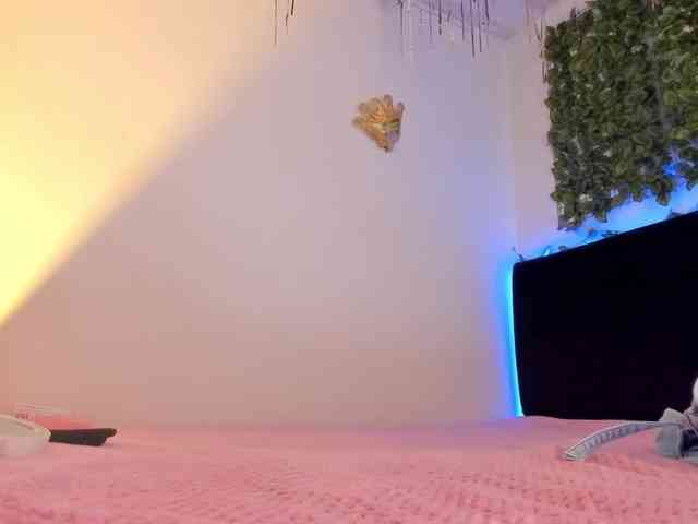 flylia01 webcam