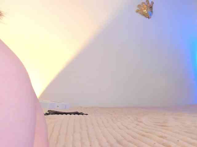 flylia01 webcam