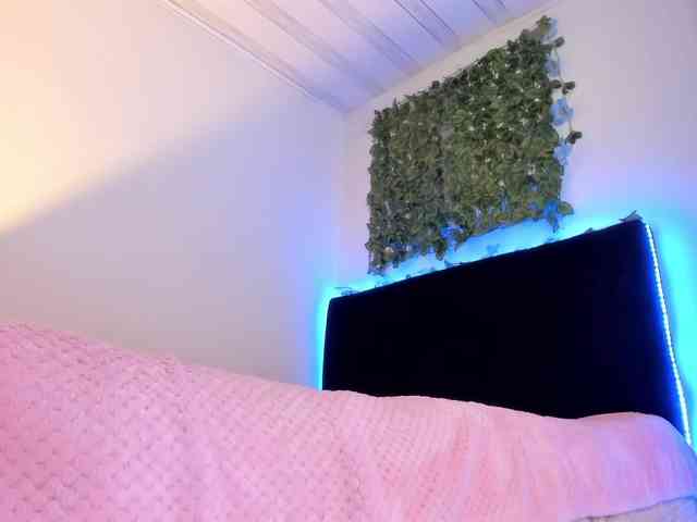 flylia01 webcam