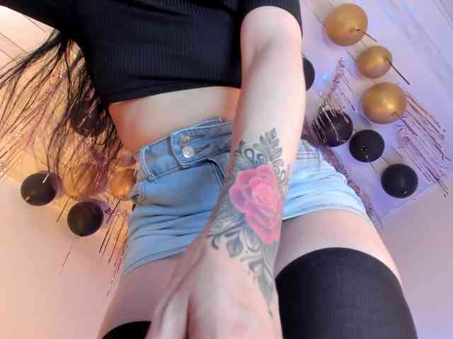 flylia01 webcam