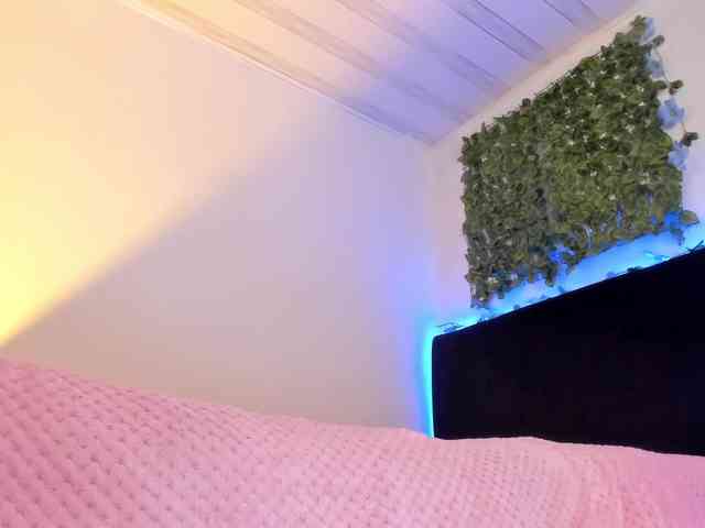 flylia01 webcam