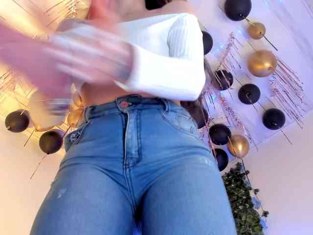 flylia01 webcam