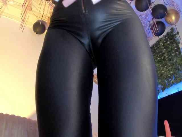 flylia01 webcam