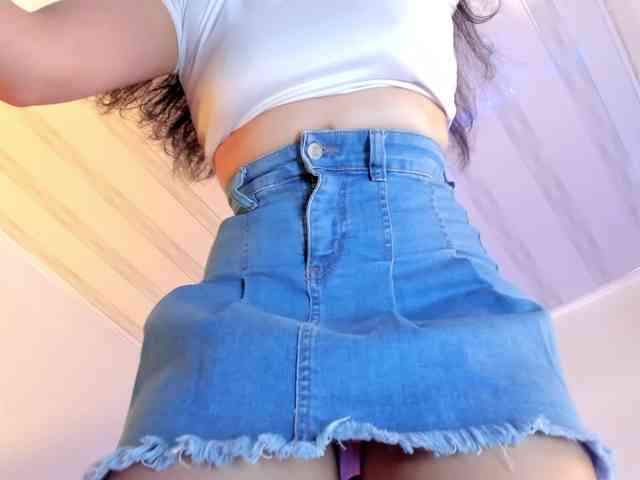 flylia01's webcam live show