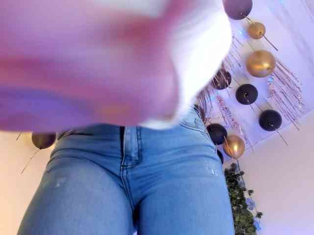 flylia01 webcam