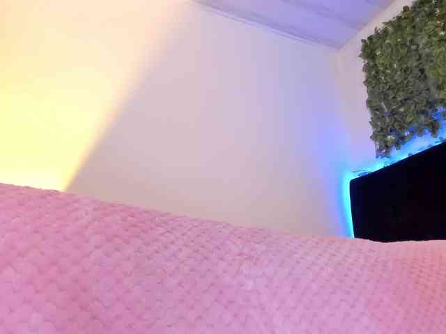 flylia01 webcam