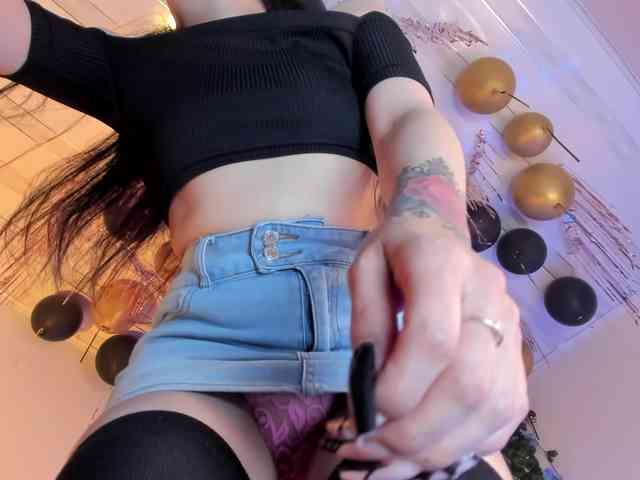 flylia01 webcam