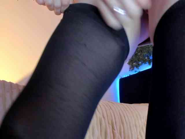 flylia01 webcam