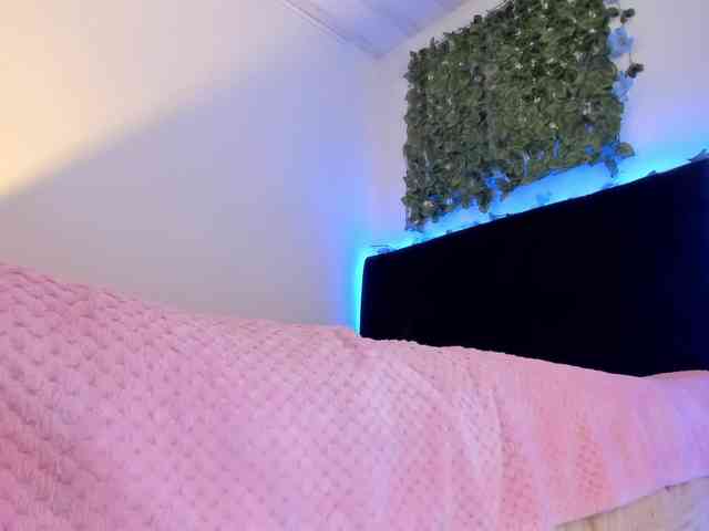 flylia01 webcam