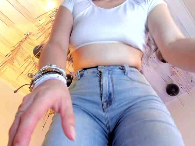 flylia01 webcam