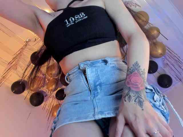 flylia01 webcam