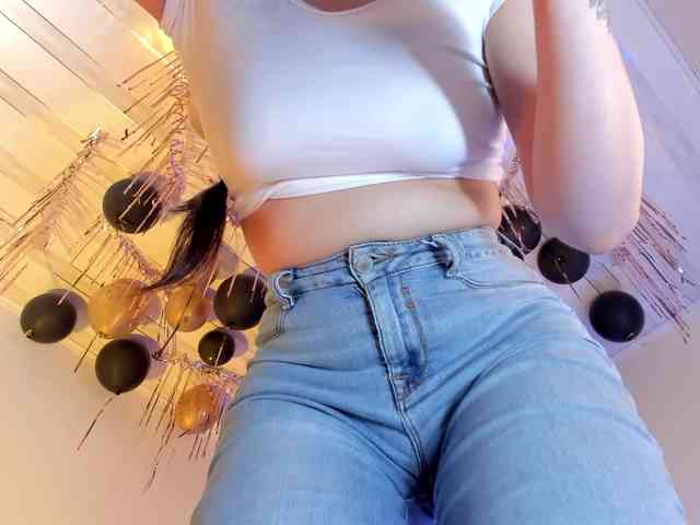 flylia01 webcam