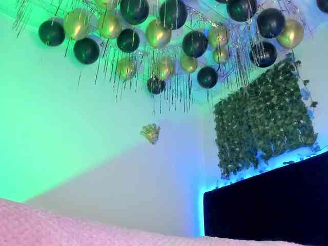 flylia01 webcam
