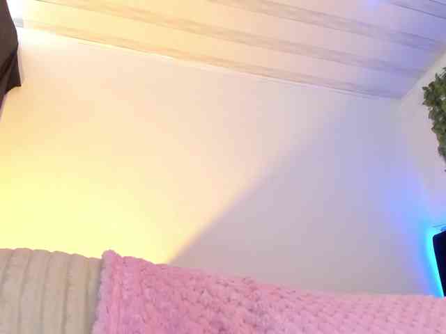 flylia01 webcam