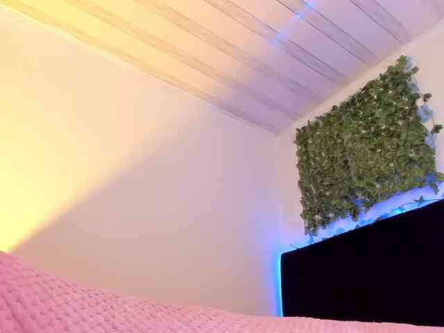flylia01 webcam