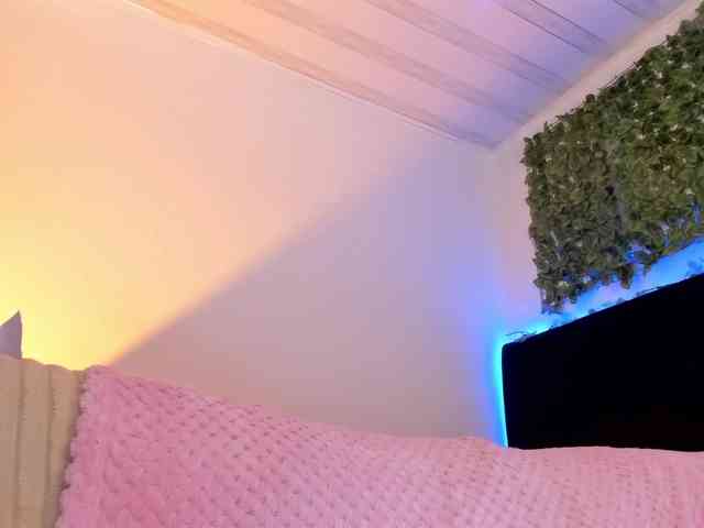 flylia01 webcam