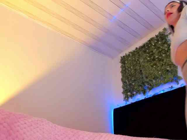 flylia01 webcam
