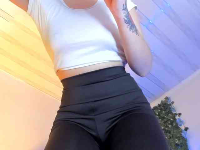 flylia01 webcam