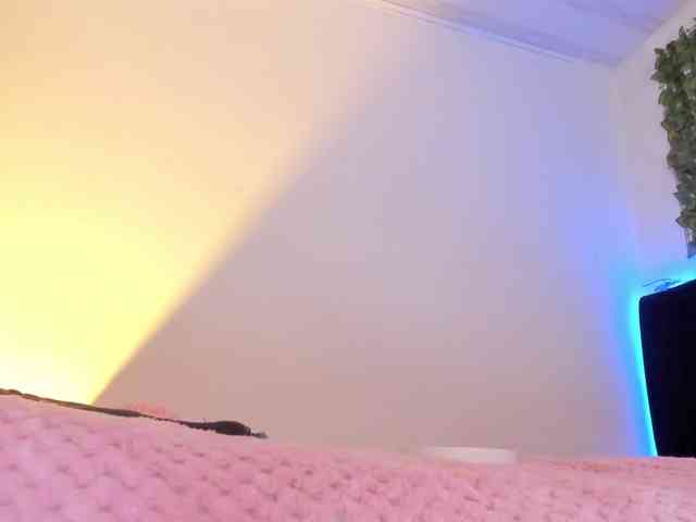 flylia01 webcam