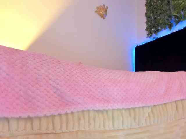 flylia01 webcam