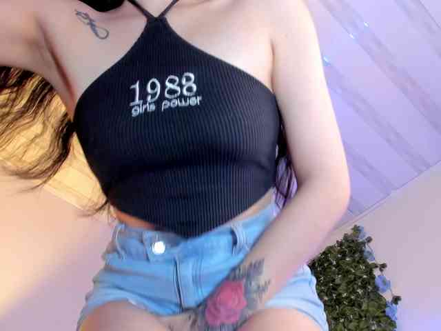 flylia01 webcam