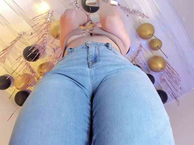 flylia01 webcam