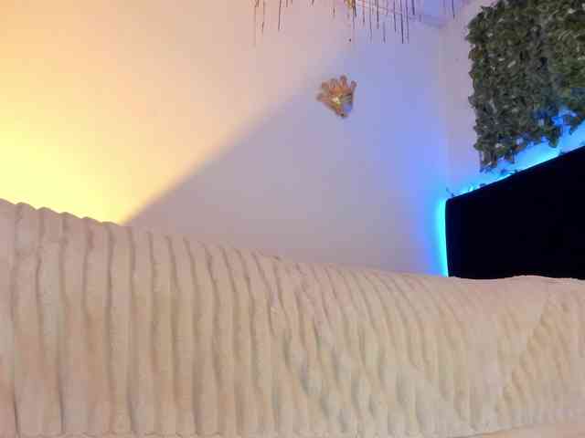 flylia01 webcam