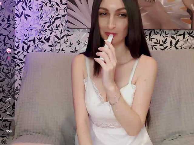 Amellea live cam on BongaCams