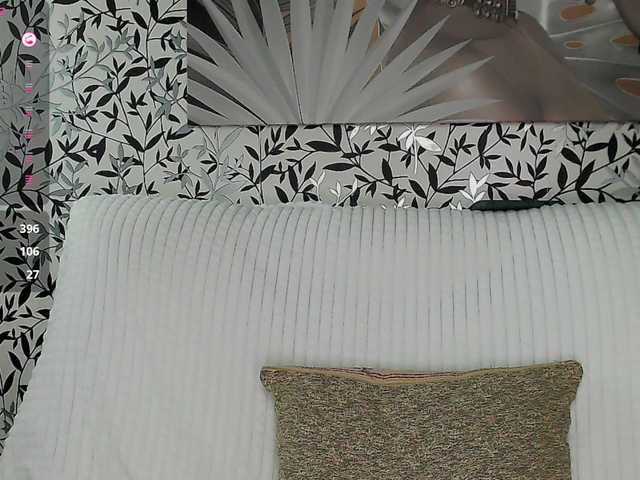 Amellea live cam on BongaCams