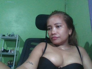 emmannuele Porn Show