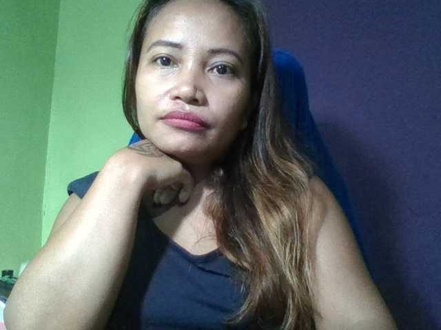 myoneandonly live cam on BongaCams