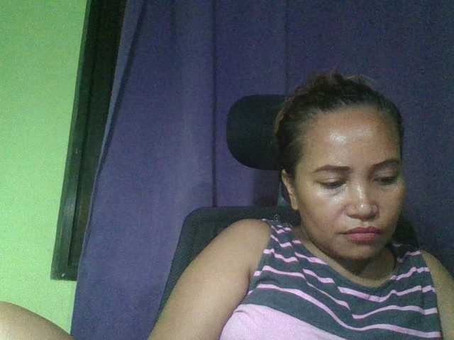 myoneandonly live cam on BongaCams