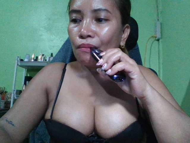 myoneandonly live webcam show