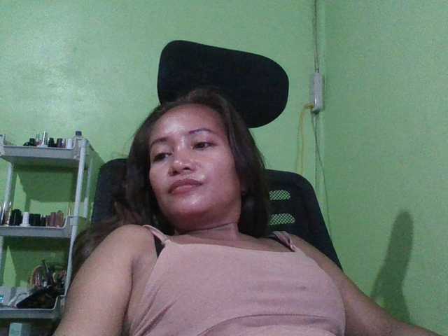 myoneandonly live cam on BongaCams