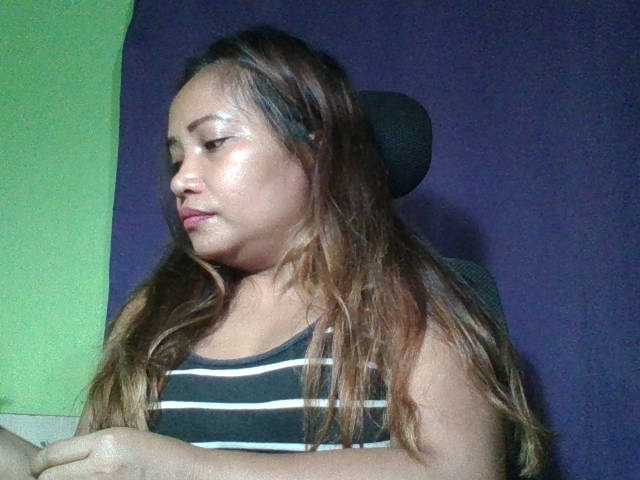 myoneandonly live cam on BongaCams