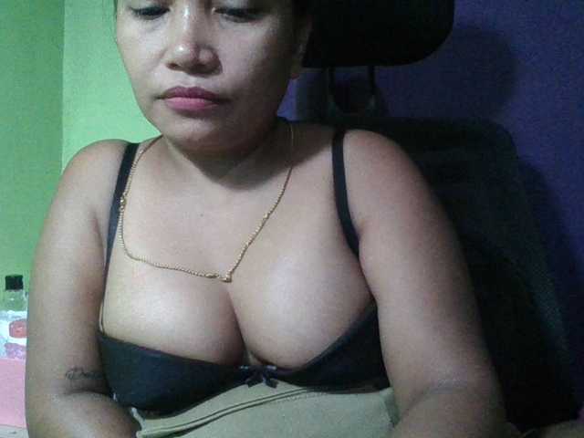 myoneandonly live cam