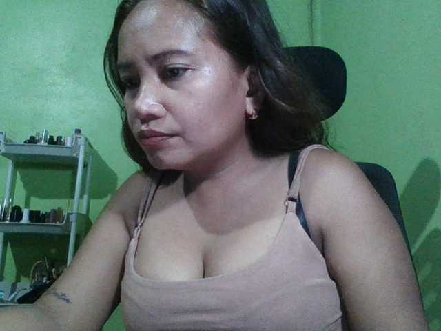 myoneandonly live cam on BongaCams
