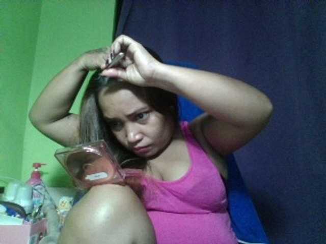 myoneandonly live cam on BongaCams