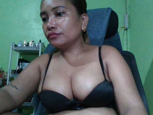 myoneandonly live webcam show