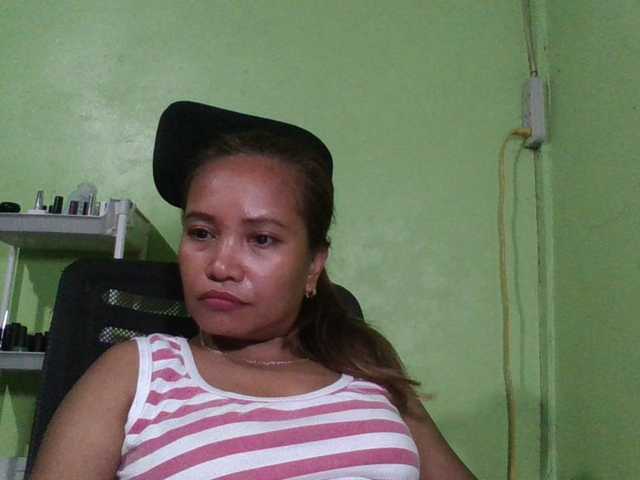 myoneandonly live cam on BongaCams
