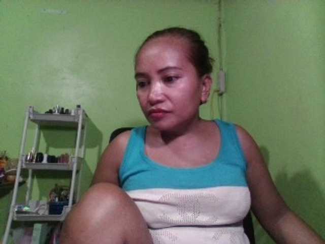 myoneandonly live cam on BongaCams