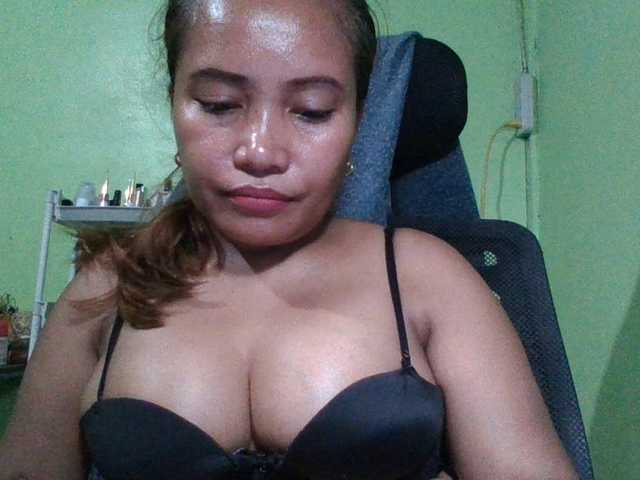 myoneandonly live webcam show